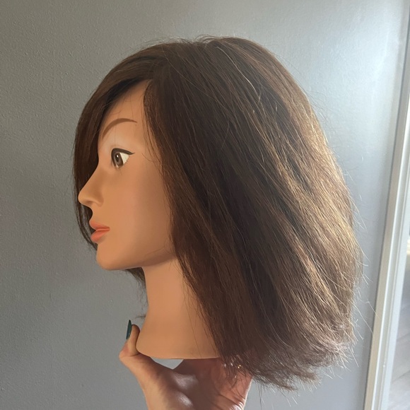 Human Hair Mannequin Head from BaByliss Pro - Picture 4 of 13